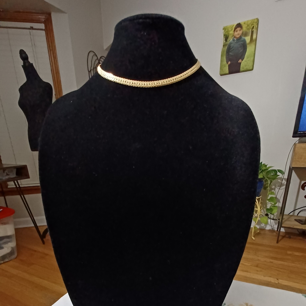 GOLD PLATED CHOKER